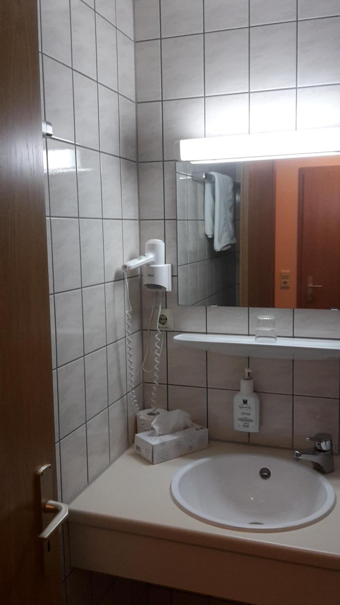 Kaerntner Stub'N Hotel Koenigslutter am Elm Bilik gambar